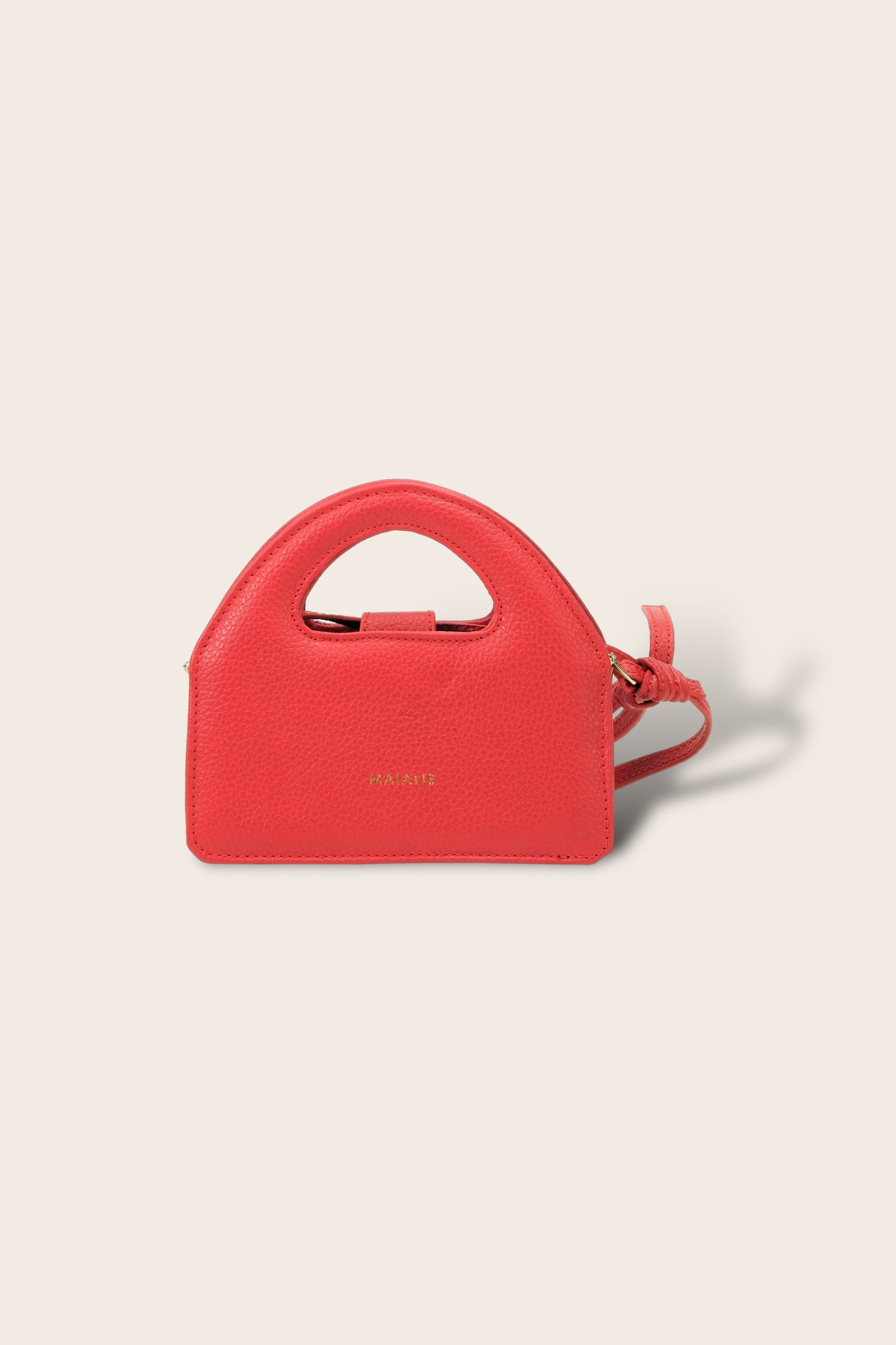 Cara Red