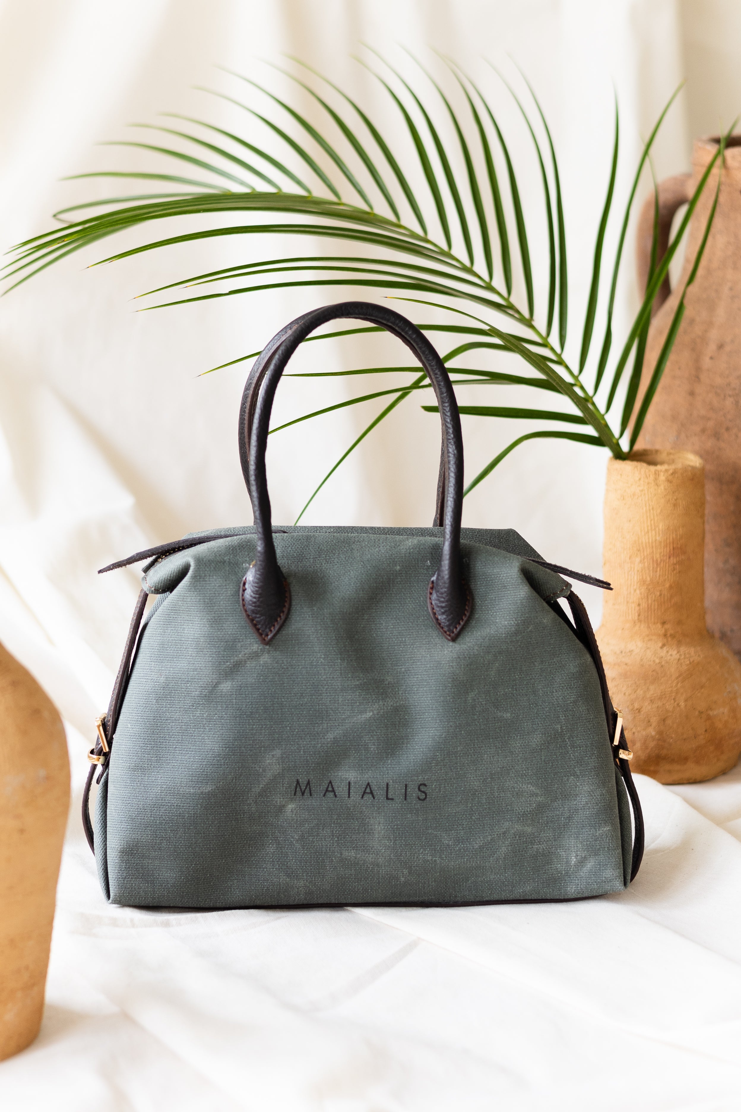 Marcelo Dark Green Canvas
