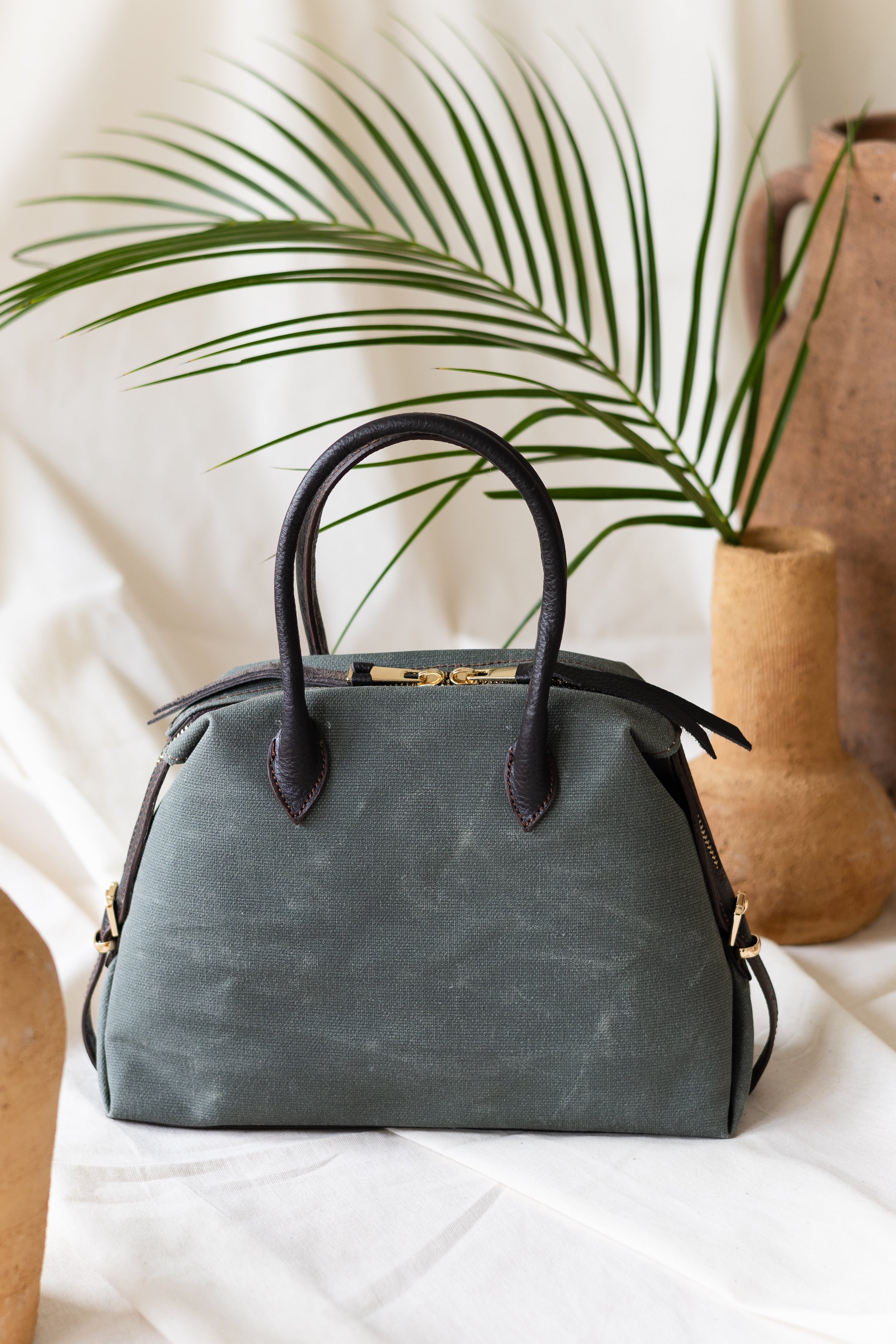 Marcelo Dark Green Canvas