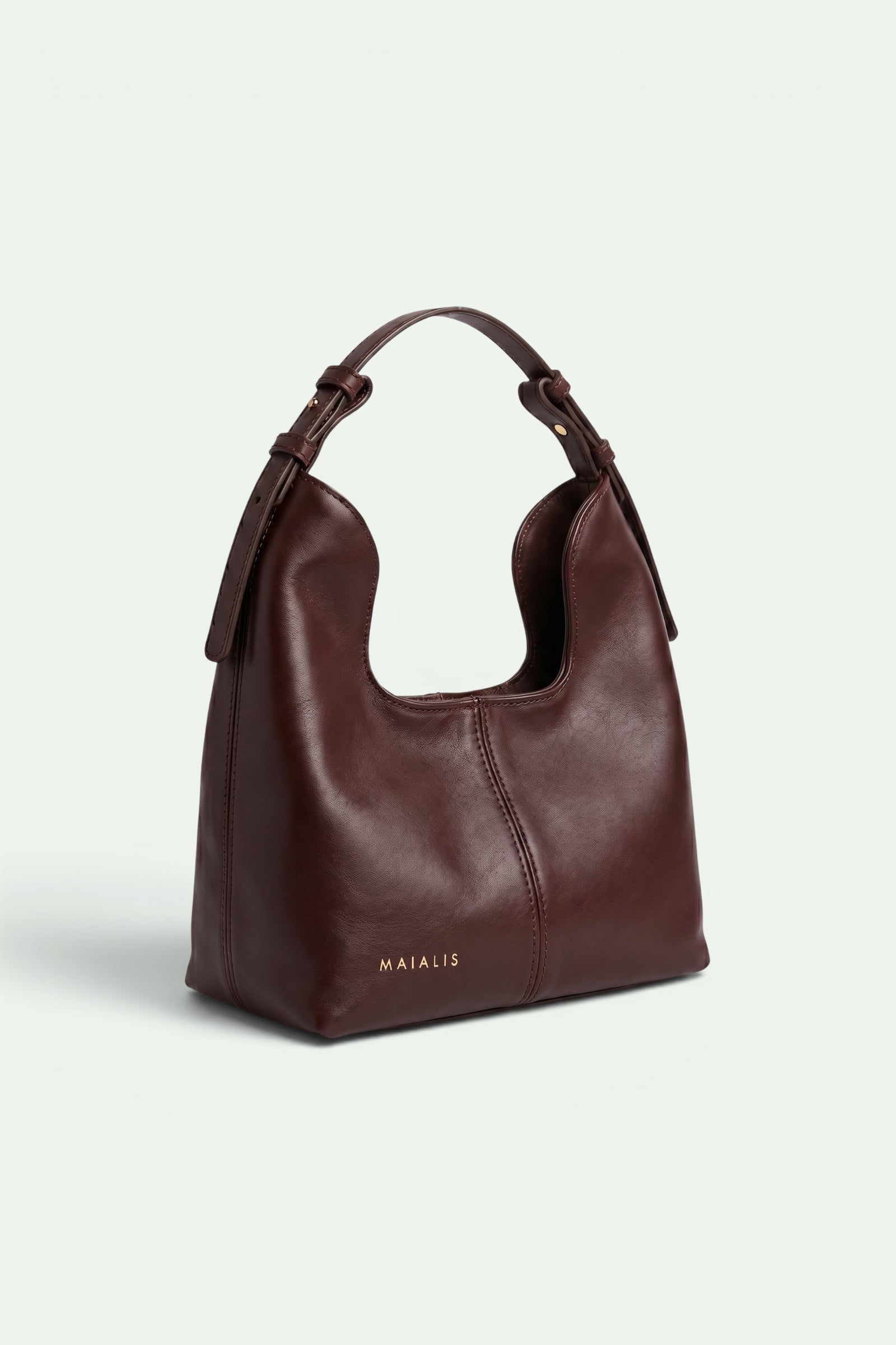 LILY REDDISH-BROWN