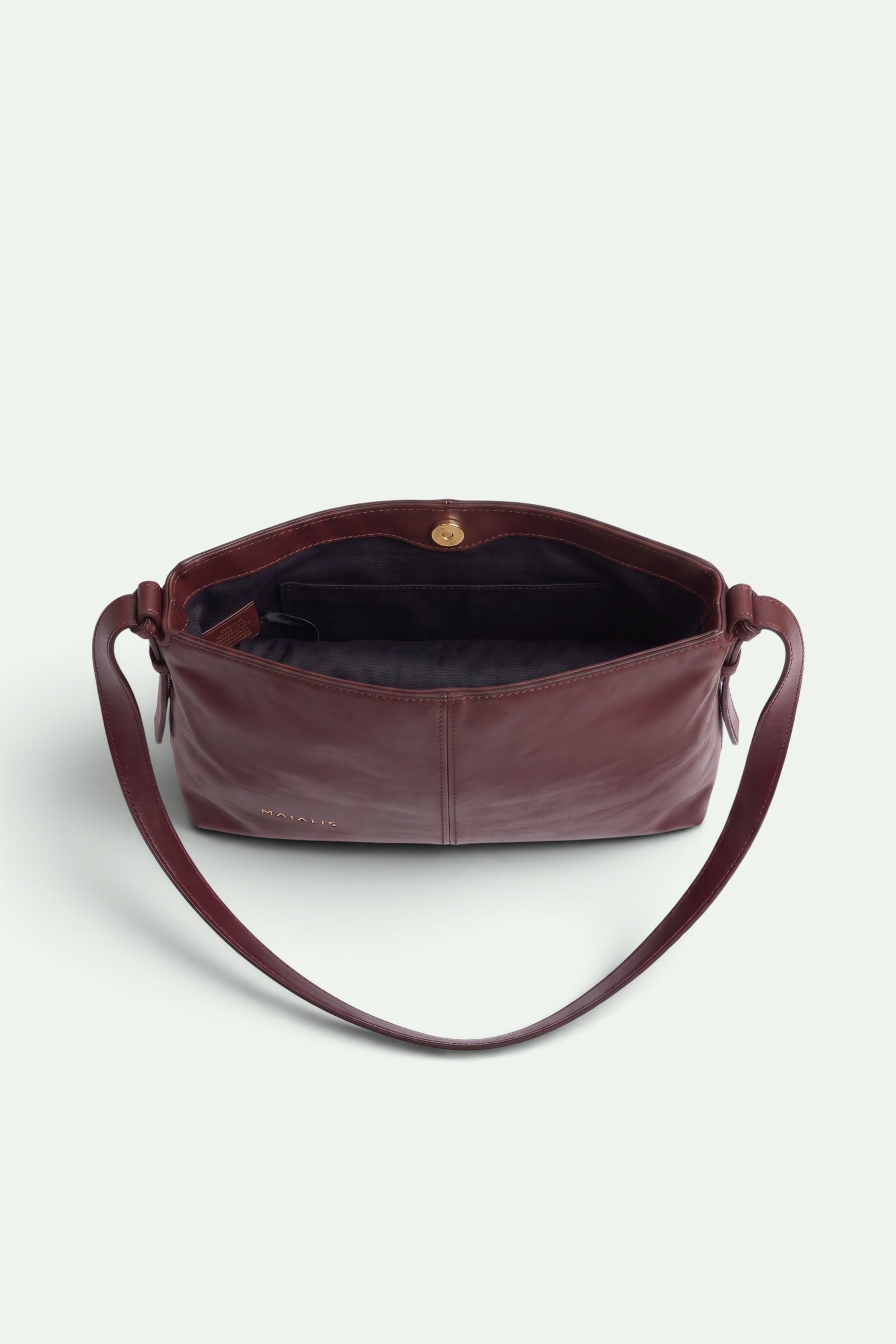 Ava Reddish-Brown